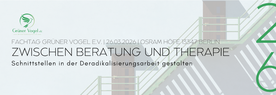 Motiv zum Fachtag: Zwischen Beratung und Therapie. Zwei Türen an einer Wand mit einer Treppe verbunden. Grüne Treppe und kräftige dunkle Schatten unter der Treppe.
